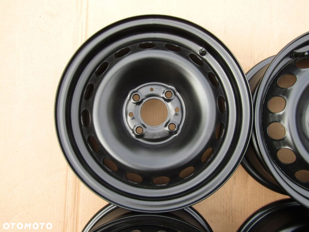4x Felgi NOWE 14 Fiat Doblo Fiorino Panda 500 Punto Palio Idea Ford KA ET35 - 9