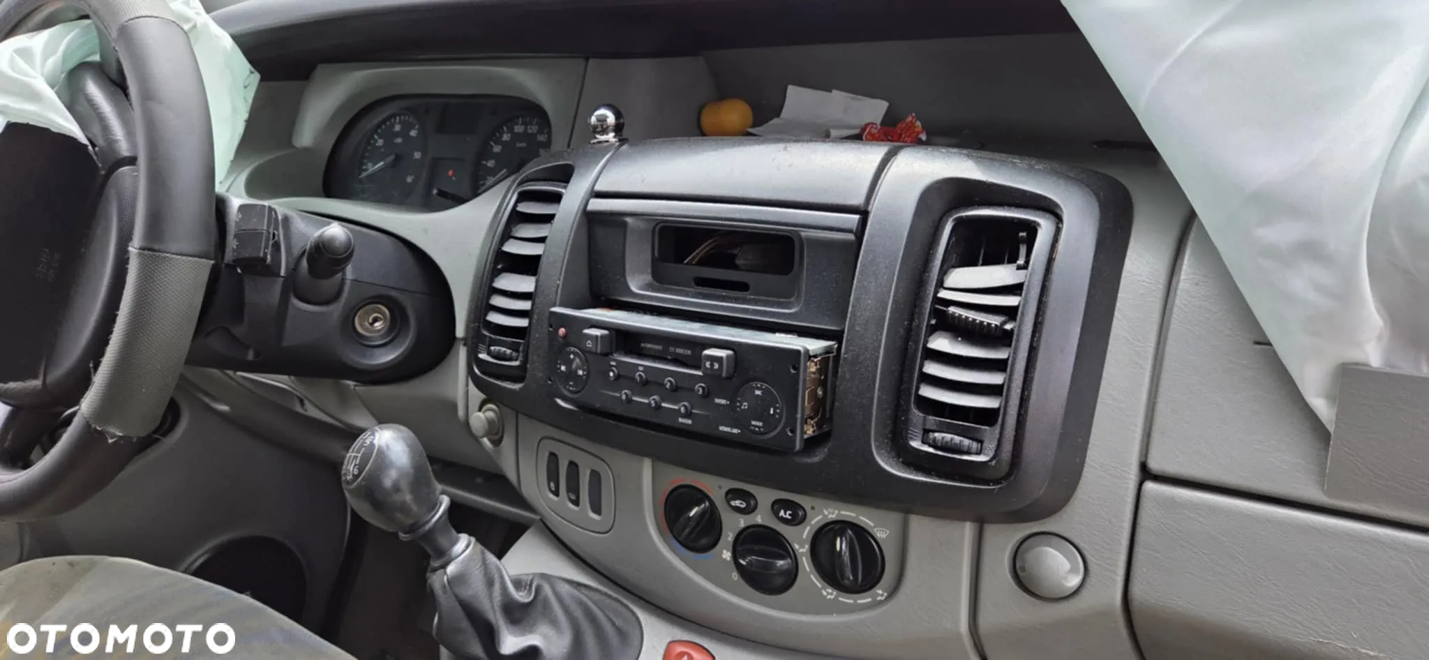 RENAULT TRAFIC II VIVARO błotnik lewy tył - 7