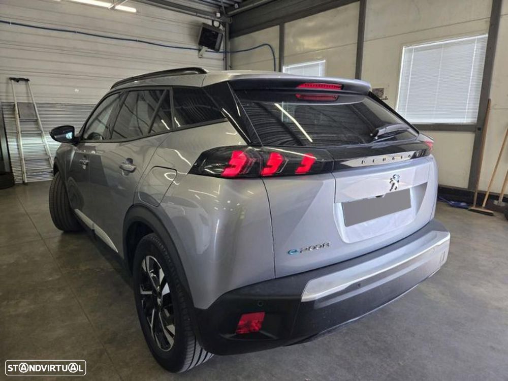 Peugeot e-2008 50 kWh Allure Pack - 3