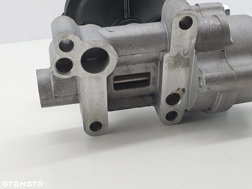 POMPA OLEJU BENELLI 302 - 7