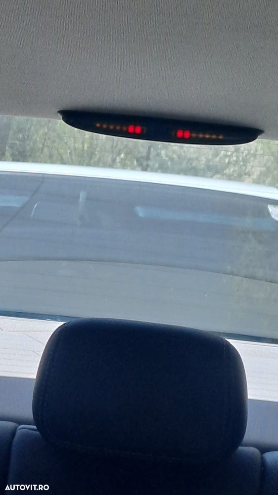 Mercedes-Benz C 220 CDI DPF Automatik BlueEFFICIENCY Avantgarde - 23