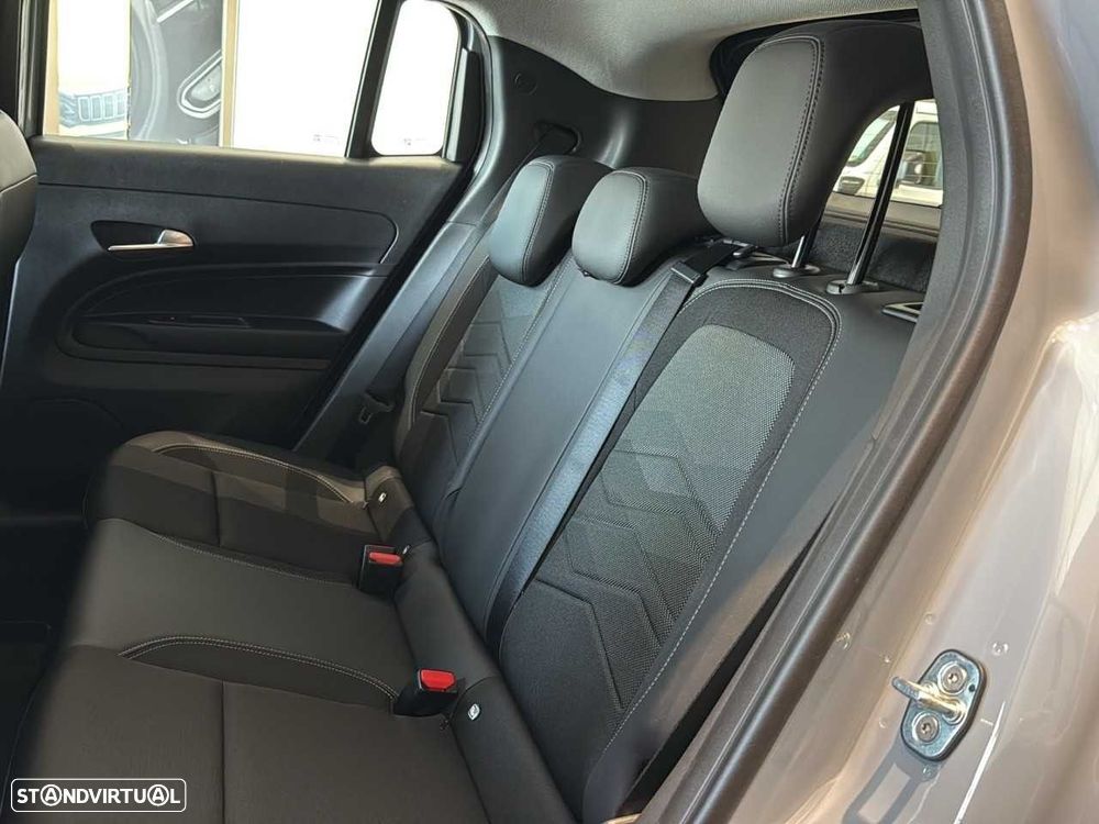 Jeep Avenger 1.2 GSE T3 Altitude - 10