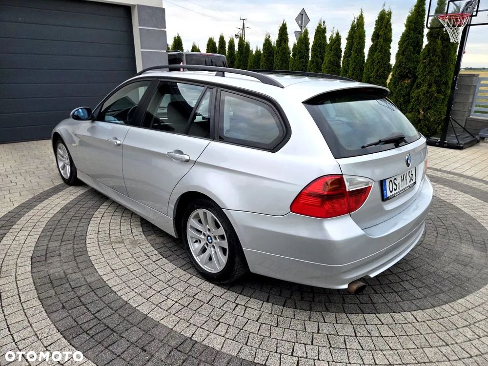 BMW Seria 3 - 8