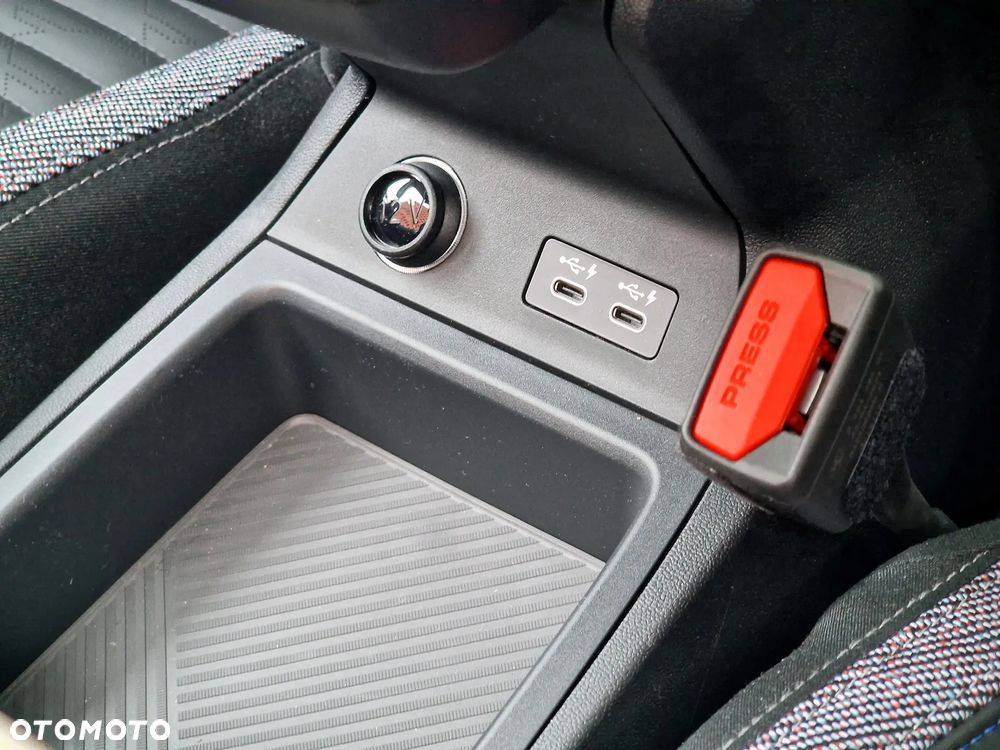 MINI Countryman SE ALL4 66.5kWh Linia Classic - 21