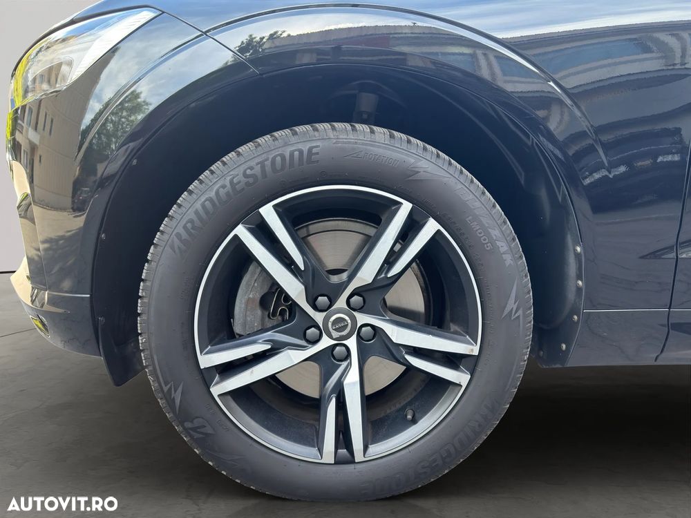 Volvo XC 60 D5 AWD Geartronic RDesign - 20