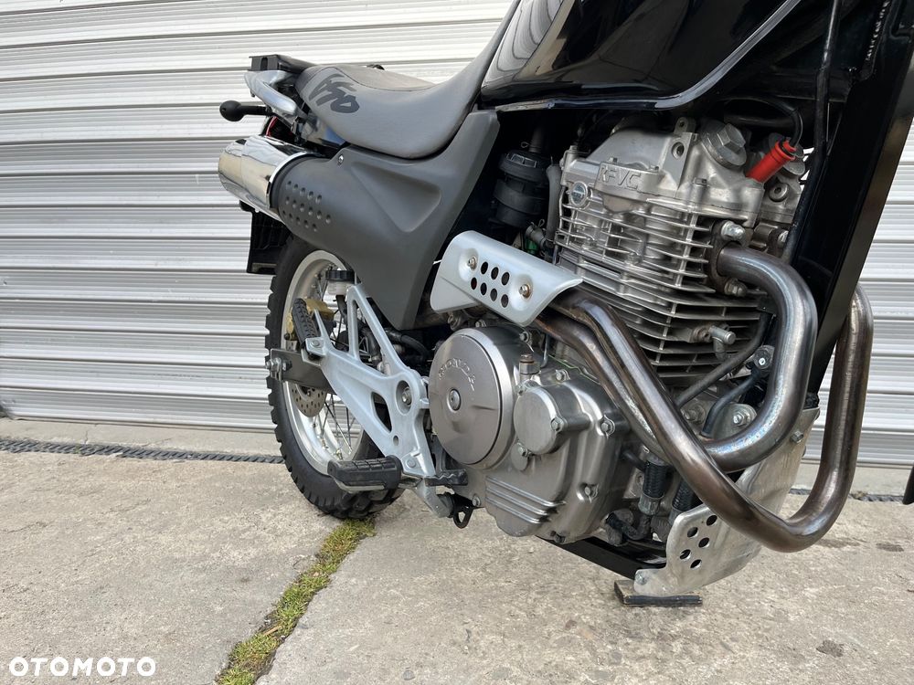 Honda SL - 26