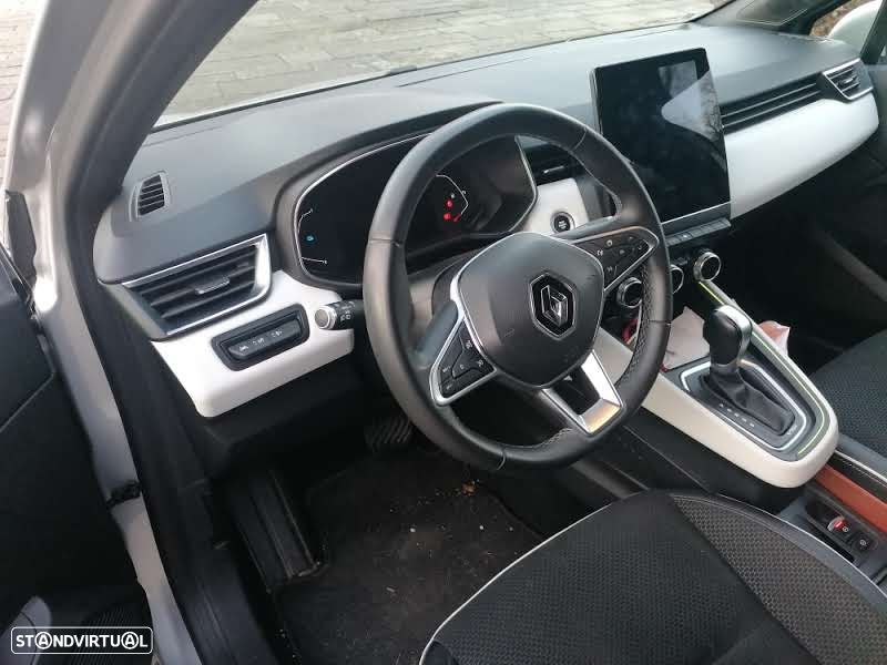 Renault Clio 1.6 E-Tech Full Hybrid Techno - 6