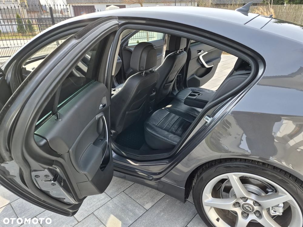 Opel Insignia 2.0 CDTI Sport - 27