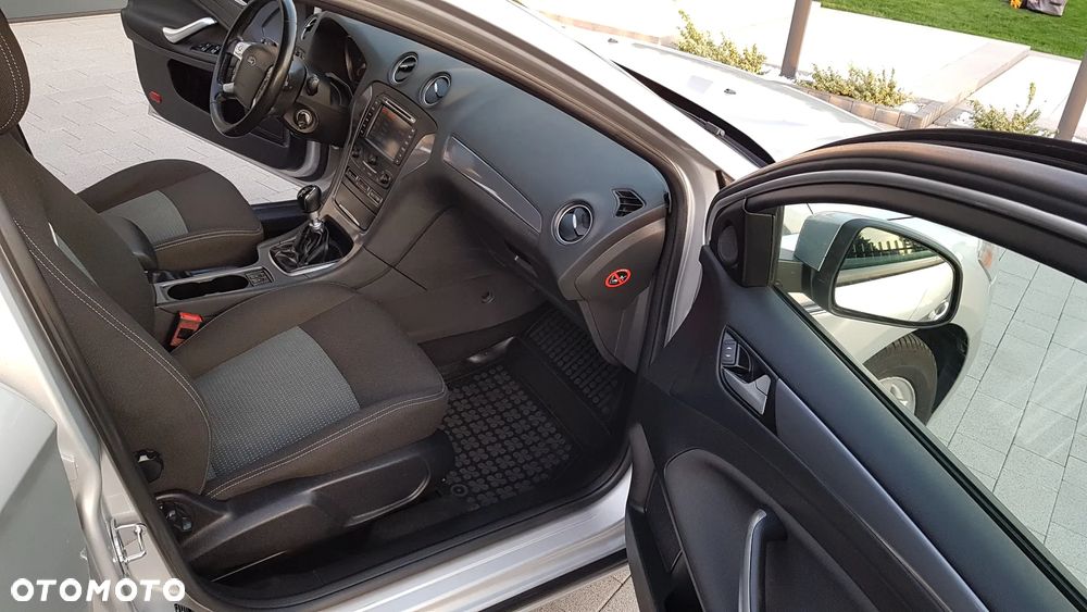 Ford Mondeo 1.6 TDCi Ambiente Plus - 7
