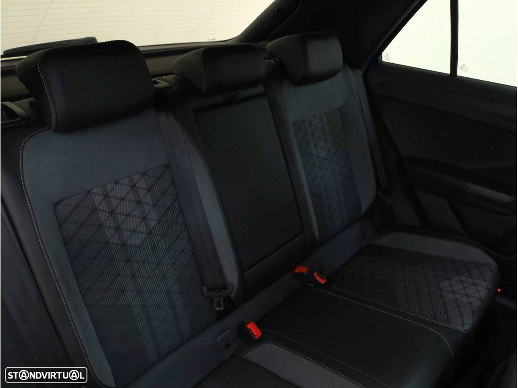 VW T-Roc 2.0 TDI R-Line DSG - 28