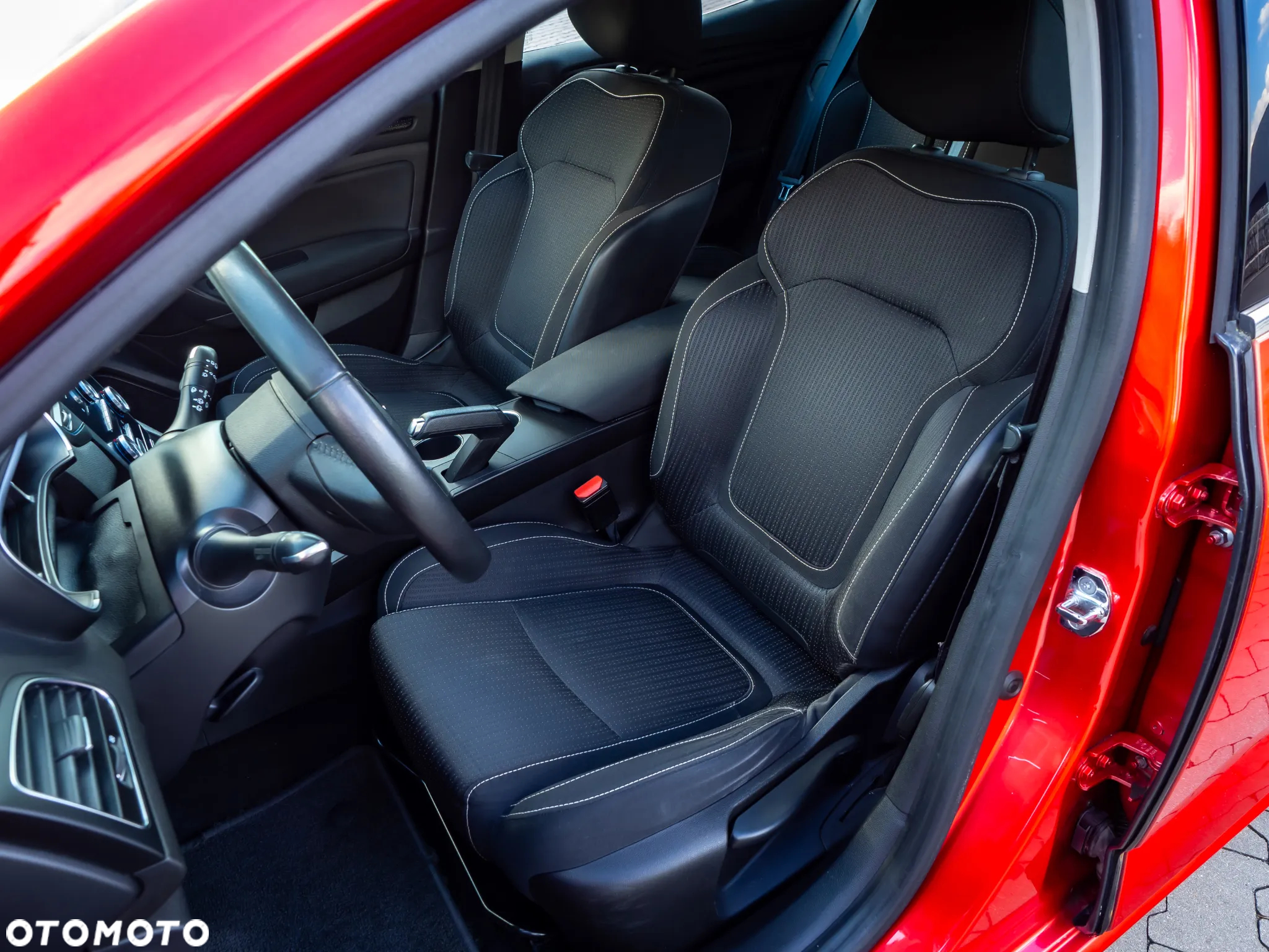 Renault Megane 1.2 Energy TCe Intens - 32