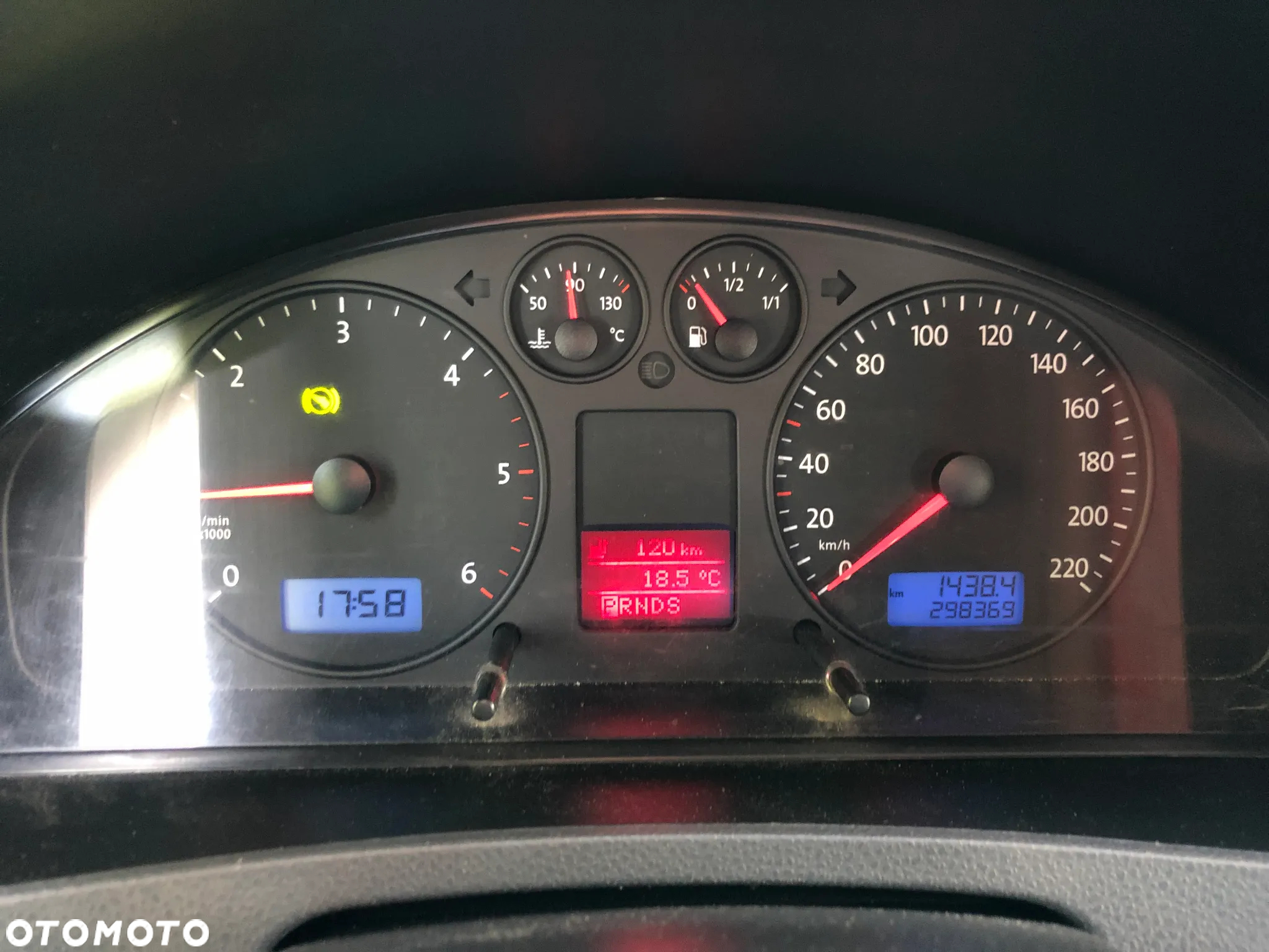 Volkswagen Transporter - 16