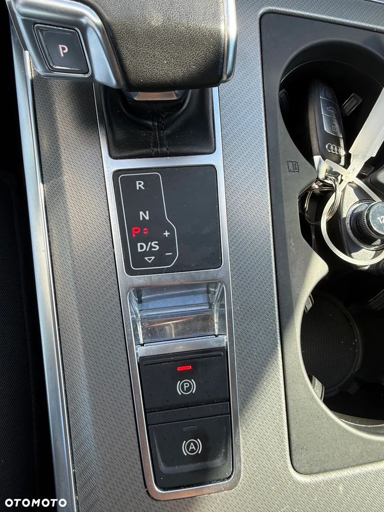 Audi A6 Avant 40 TDI S tronic - 20