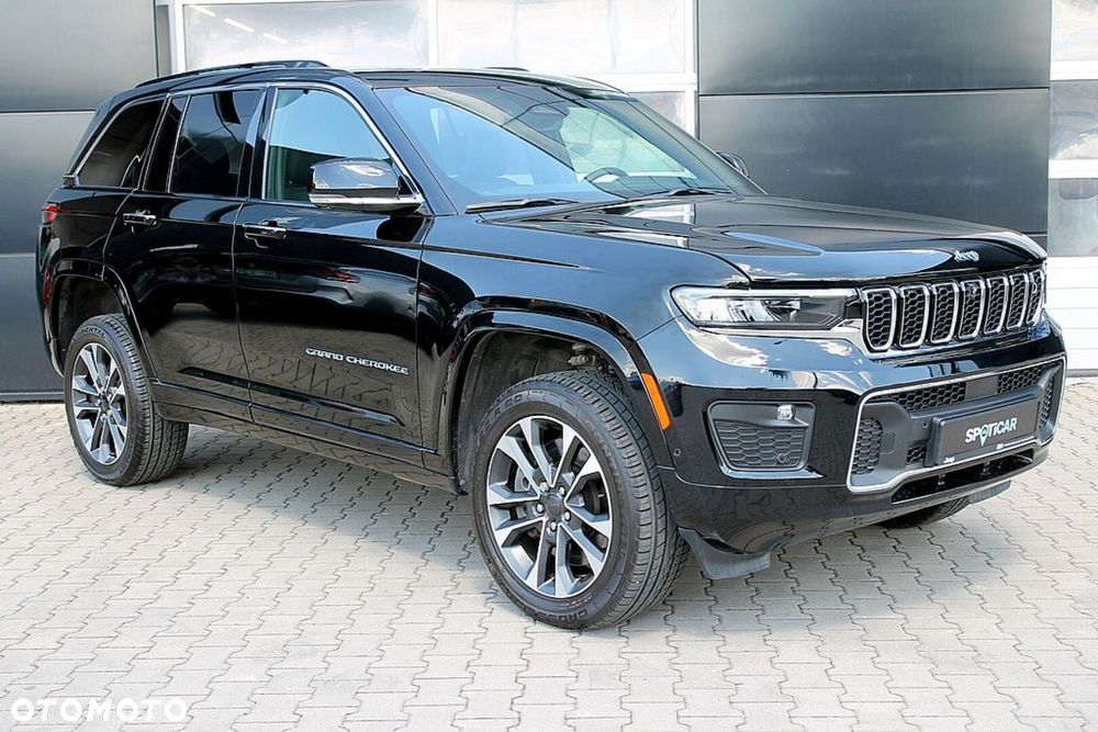 Jeep Grand Cherokee - 13