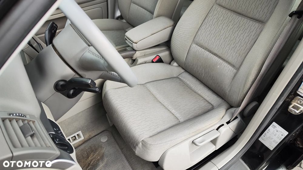 Audi A4 Avant 1.8T - 18