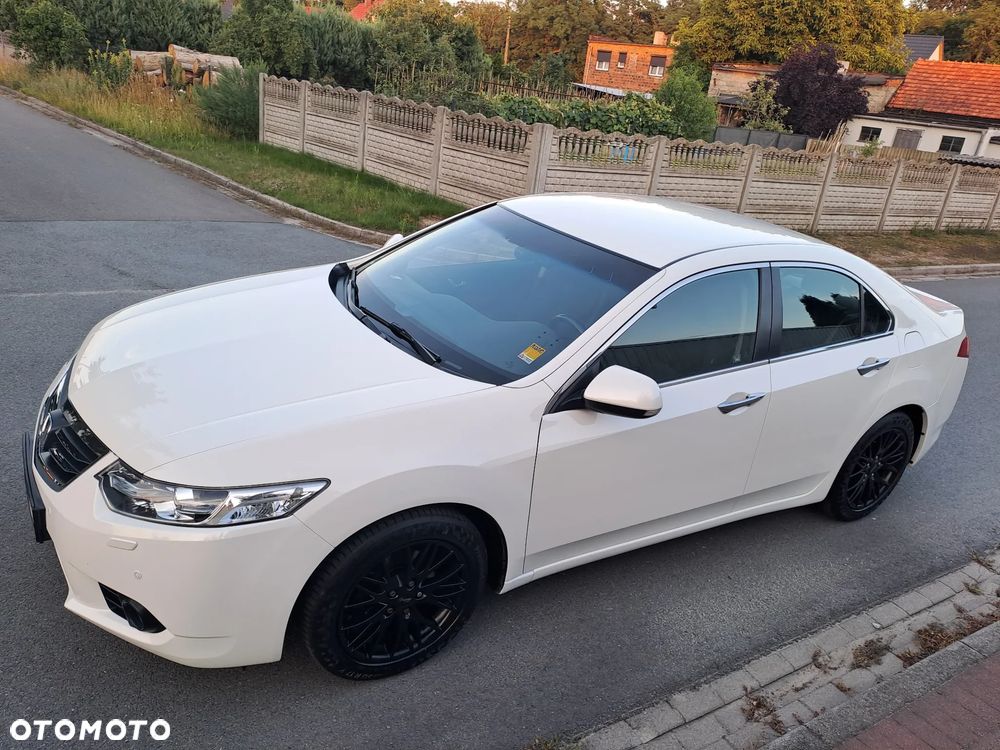 Honda Accord 2.0 50 Jahre Edition - 13
