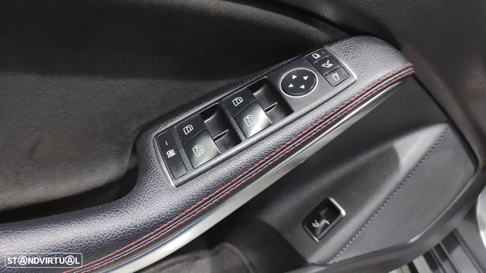Mercedes-Benz CLA 200 - 28