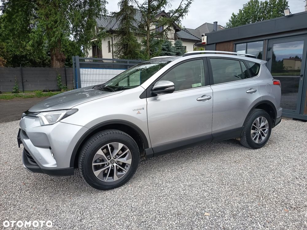 Toyota RAV4 Hybrid Premium 4x2 - 3