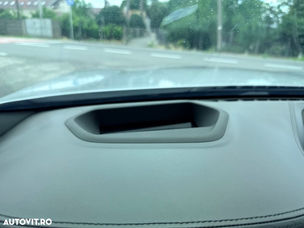 BMW Seria 5 530e AT PHEV - 28