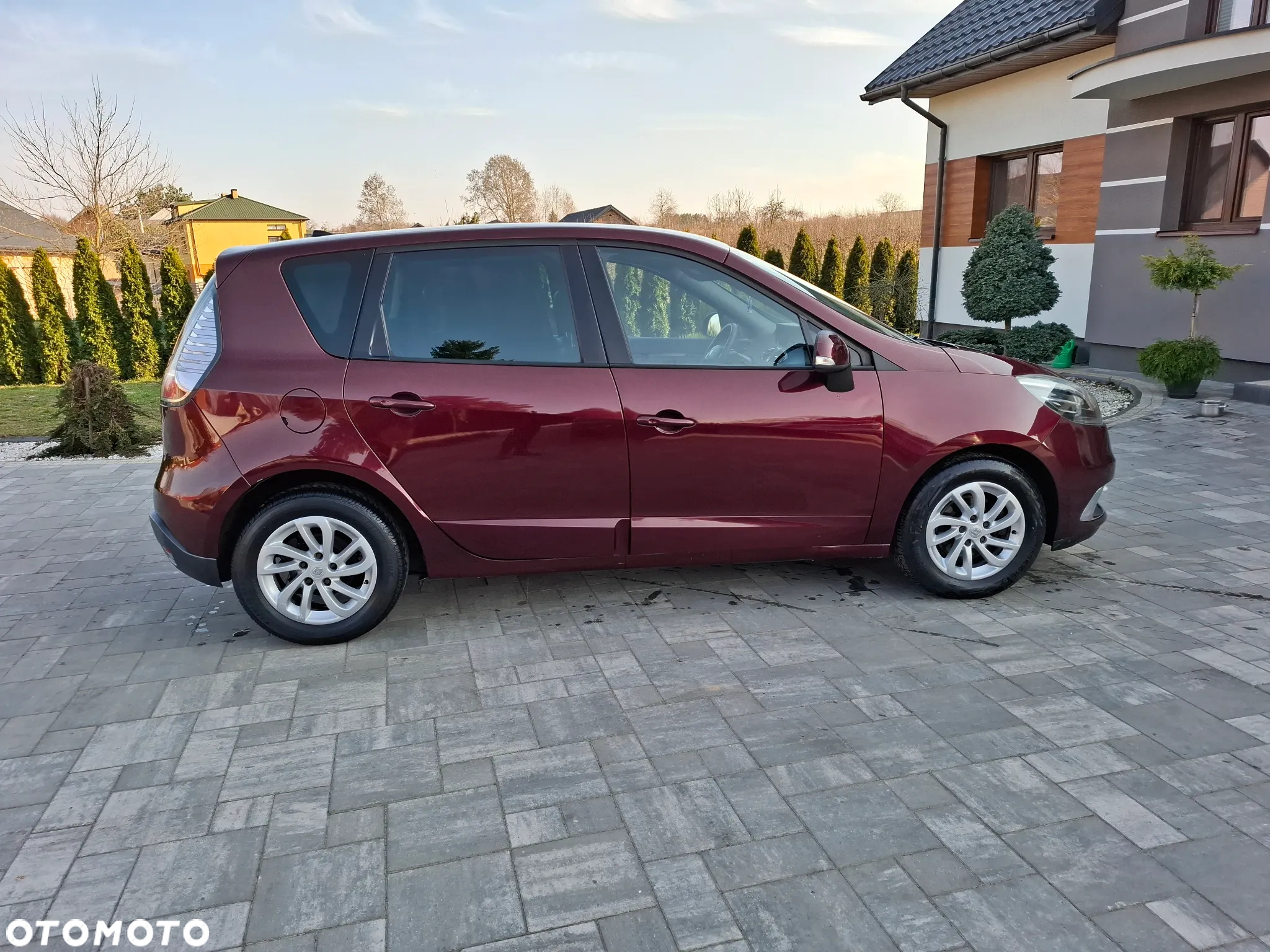 Renault Scenic 1.4 16V TCE Expression - 16