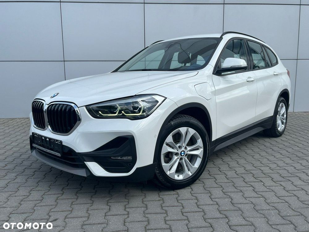 BMW X1 xDrive25e Advantage - 2