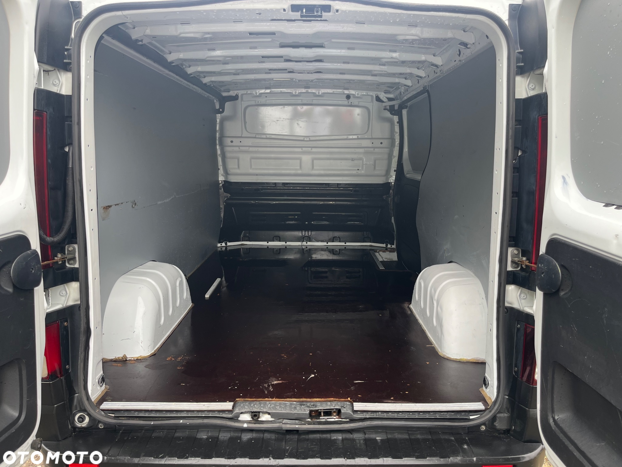 Opel Vivaro - 29