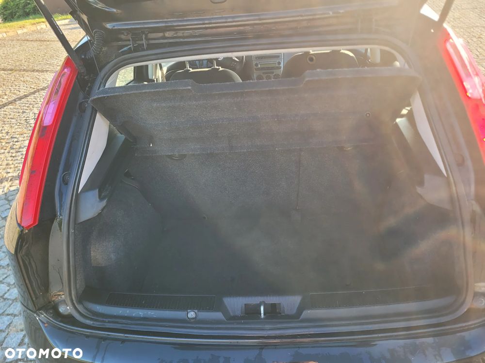 Fiat Punto 1.4 16V Emotion - 8