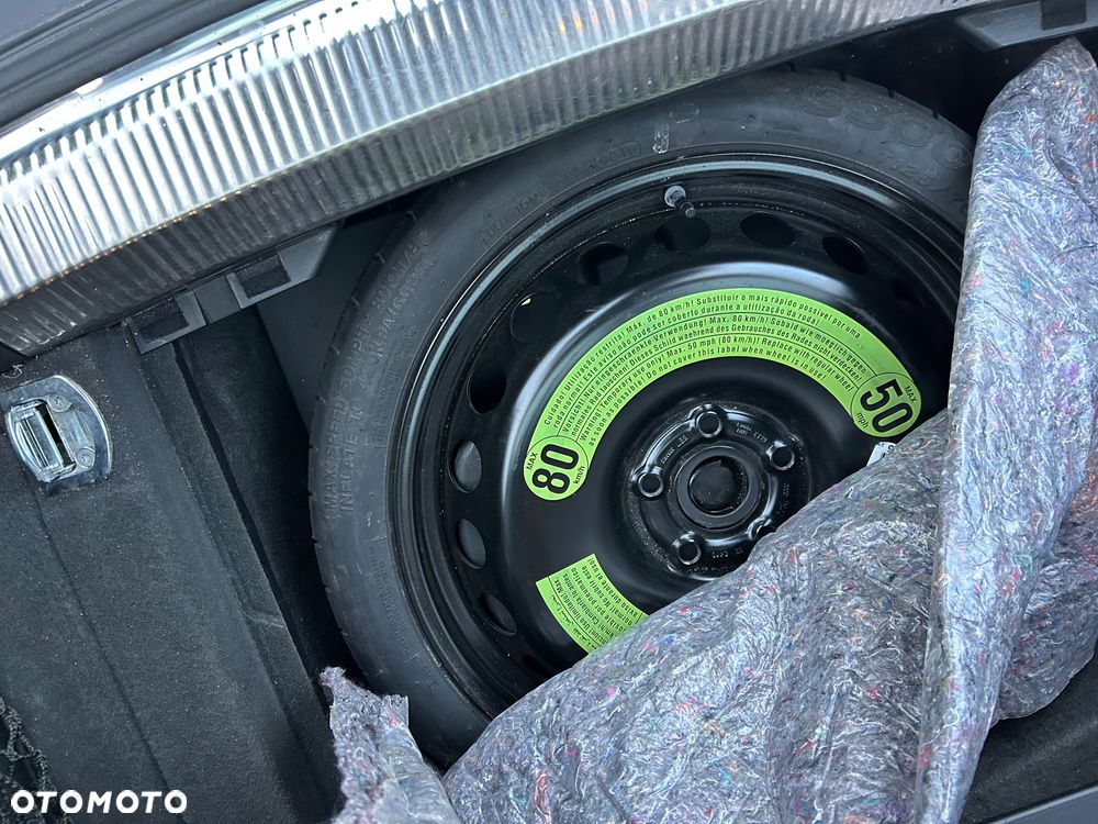 Audi A4 Avant 2.0 TDI DPF Attraction - 13