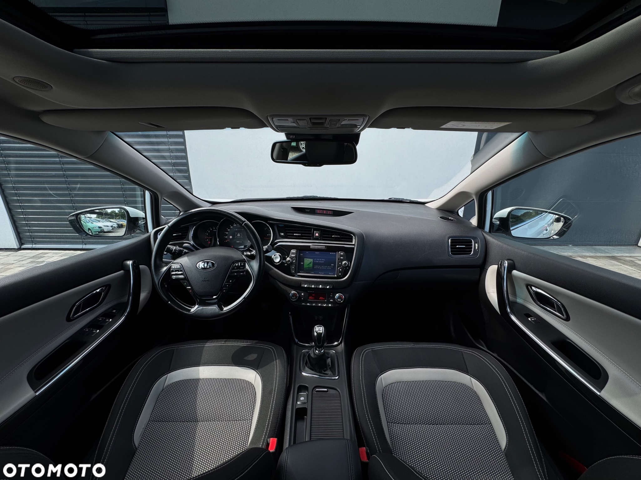 Kia Ceed 1.6 CRDi 136 ISG Spirit - 7