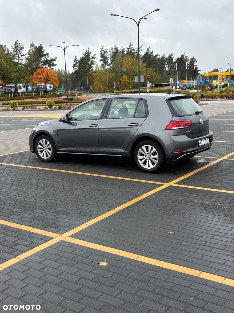 Volkswagen Golf 1.6 TDI BMT Comfortline - 9