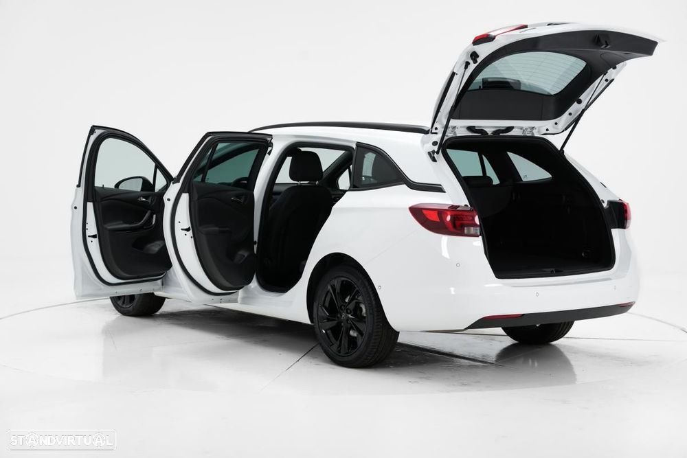 Opel Astra Sports Tourer - 5