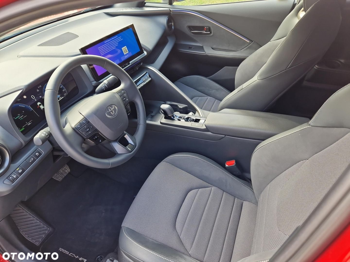 Toyota C-HR - 9