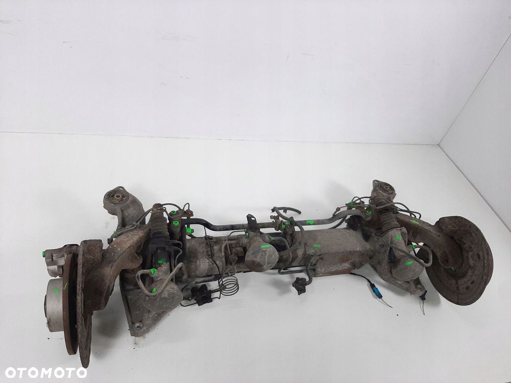 CITROEN C5 I 3.0 v6 02R BELKA OS TYL KOMPLETNA 527263 - 2
