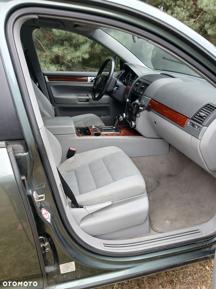 Volkswagen Touareg 2.5 R5 TDI DPF Tiptr - 12