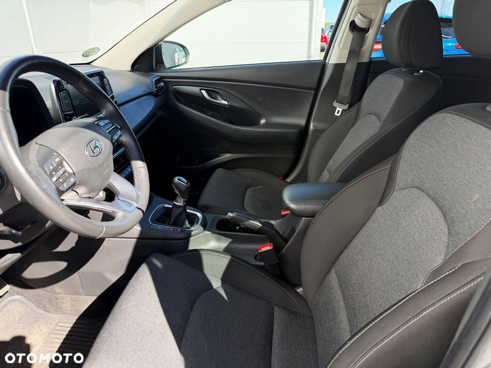 Hyundai i30 1.5 T-GDI 48V Smart - 14