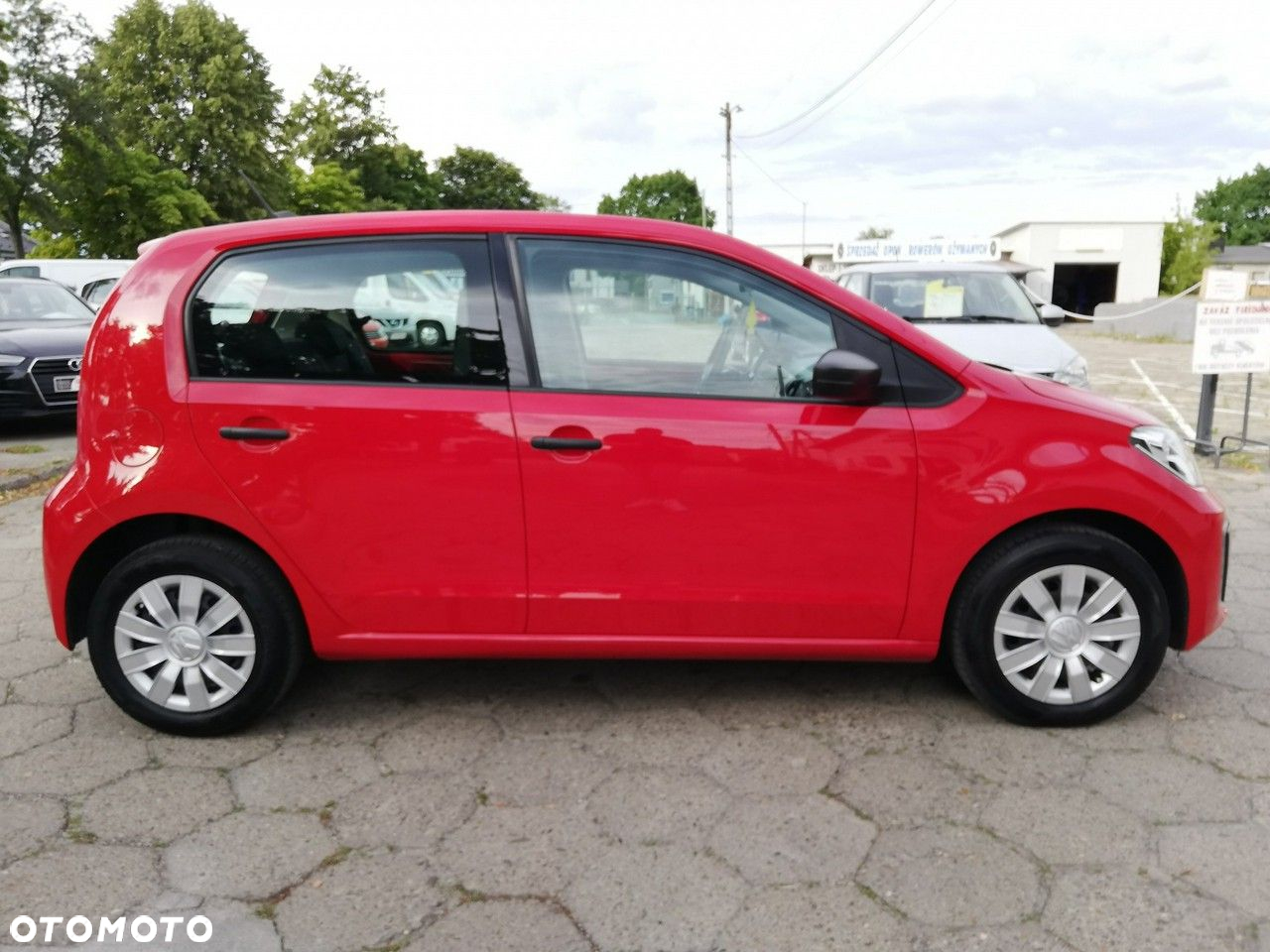Volkswagen up! - 4