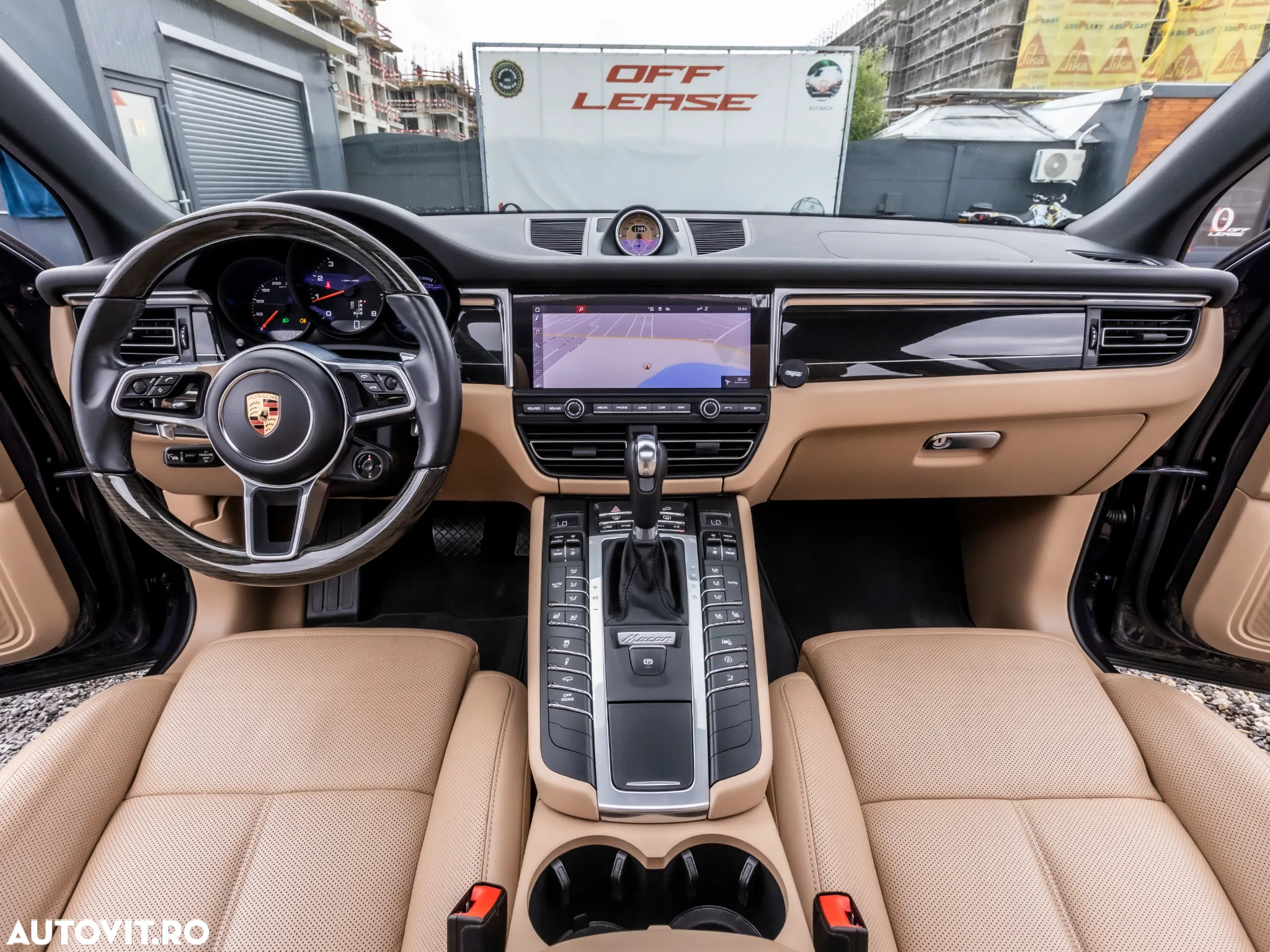 Porsche Macan Standard - 17