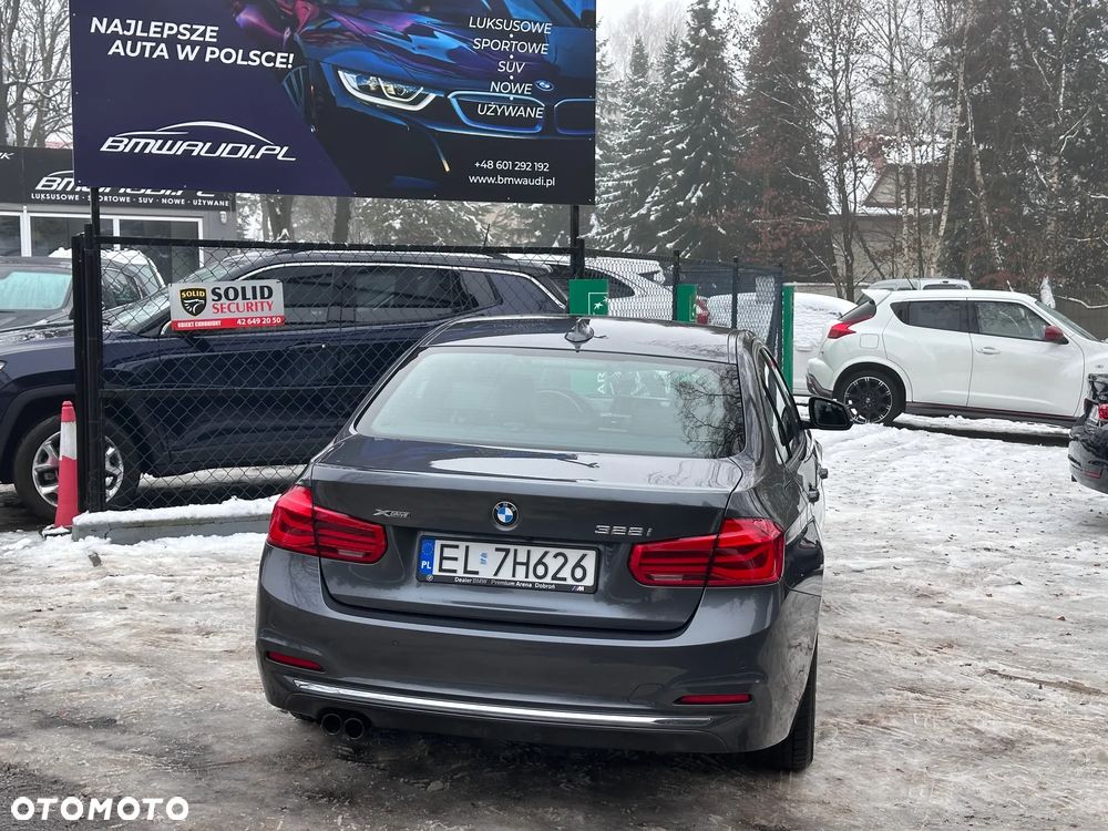 BMW Seria 3 328i xDrive Sport-Aut - 9