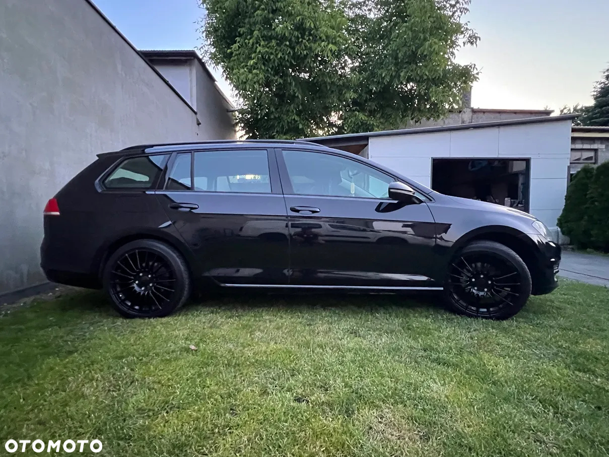 Volkswagen Golf - 7