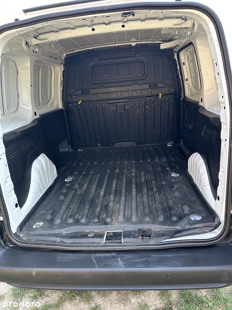 Citroën Berlingo VAN BLUE HDI 130 S@S CLub 1000 - 7