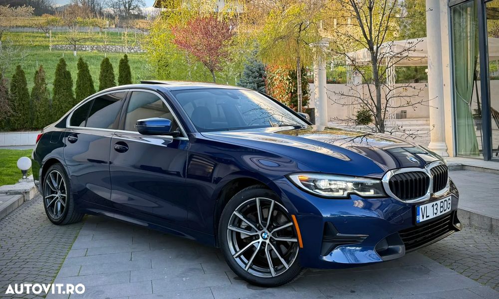 BMW Seria 3 330i xDrive Aut. Luxury Line - 3