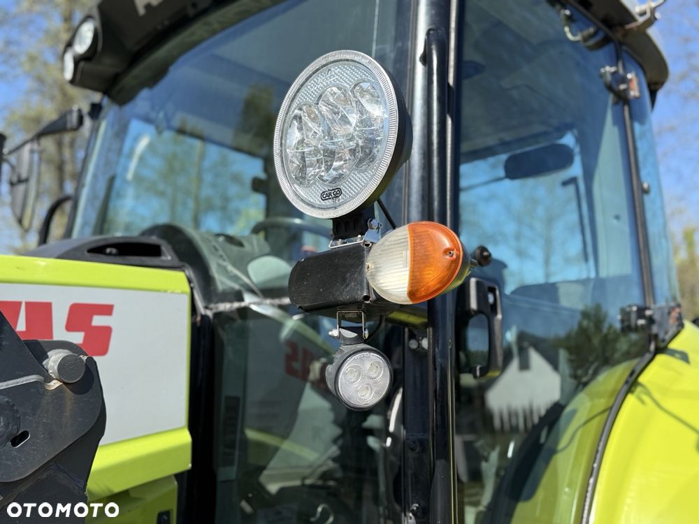 Claas AXION 830 - 16