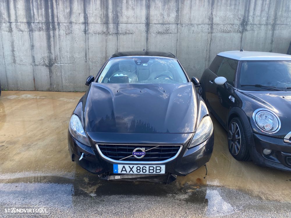 Volvo V40 - 8