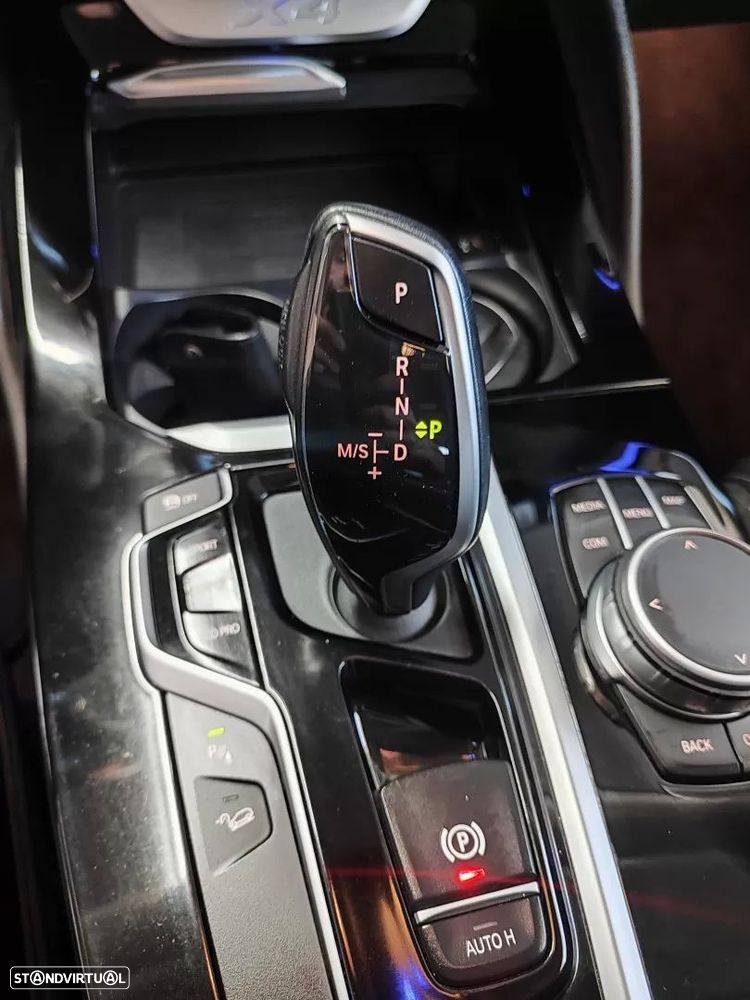 BMW X4 20 d xDrive XLine Auto - 34