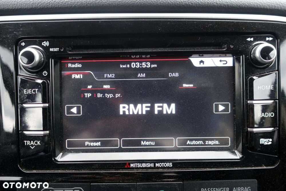 Mitsubishi Outlander 2.2 DI-D 4WD Intense - 21