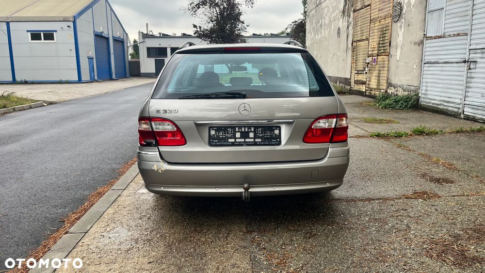 Mercedes-Benz Klasa E 320 CDI Avantgarde - 4
