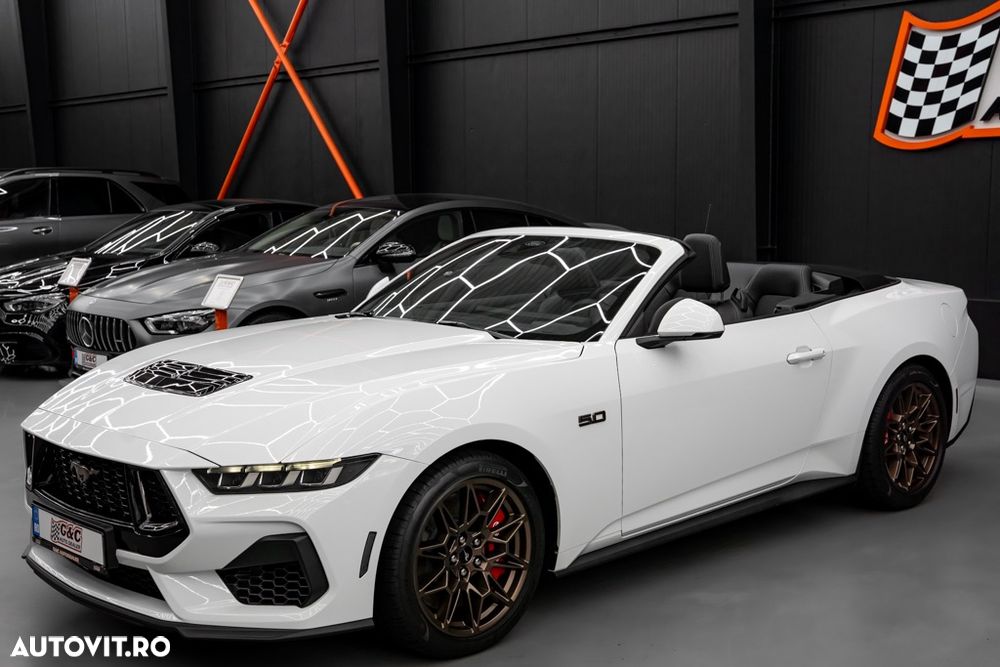 Ford Mustang Convertible 5.0 Ti-VCT V8 Aut. GT - 25