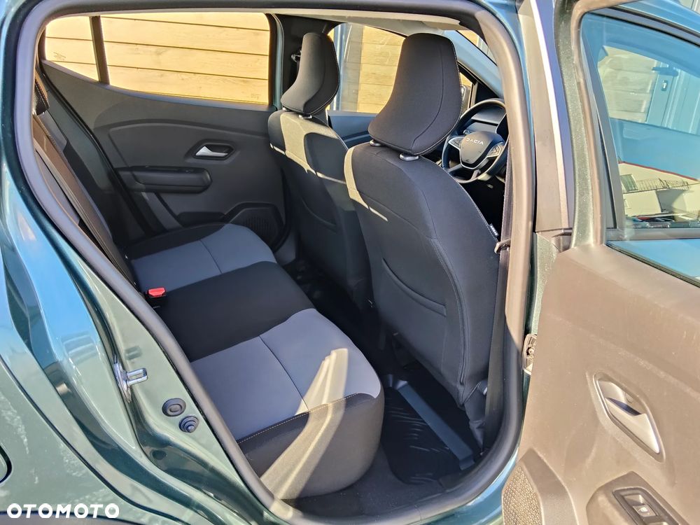 Dacia Sandero Stepway TCe 90 Expression + - 29