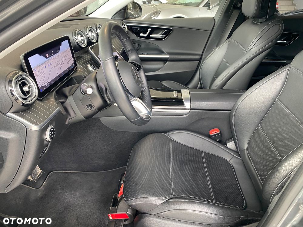 Mercedes-Benz Klasa C 220 d mHEV - 20