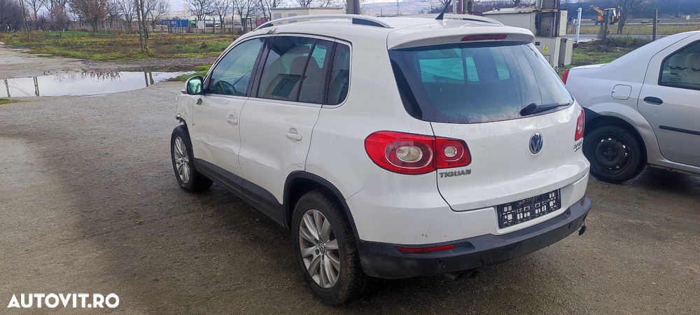 Dezmembrez volkswagen Tiguan 2.0 cod CBAB automata in 6 T JBG cod LB9A - 5